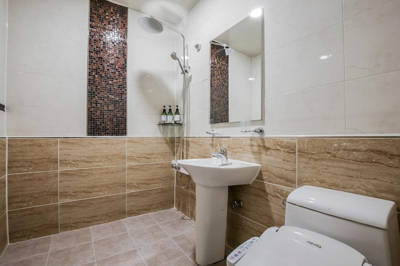 Yello Hotel Чеонджу Екстериор снимка